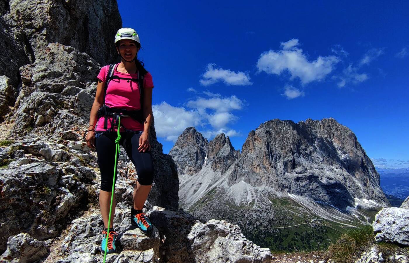 Von der Halle in den Fels
